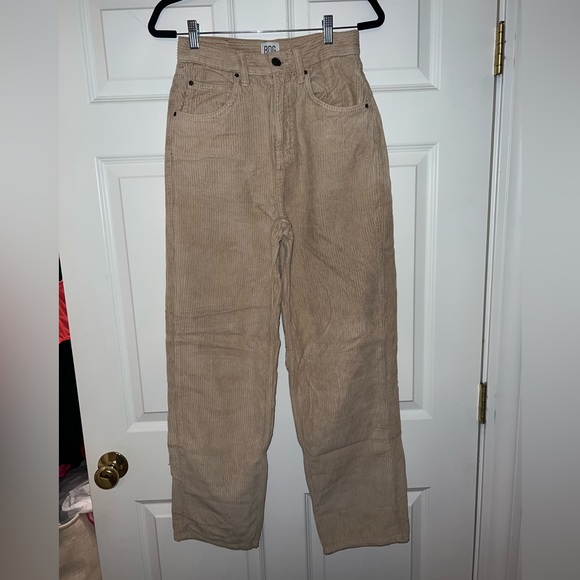 BDG corduroy tan pants - Picture 1 of 2